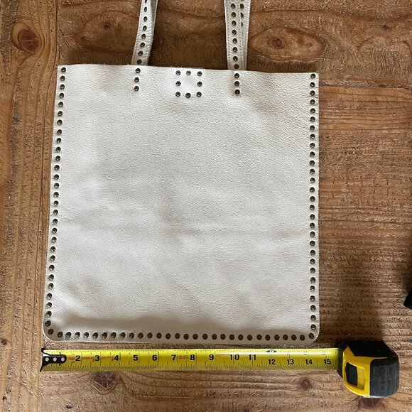Latico White Studded leather handbag, tote, crossbody, shoulder - Picture 4 of 9